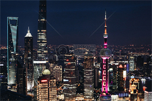Exploring nightlife options suitable for singles